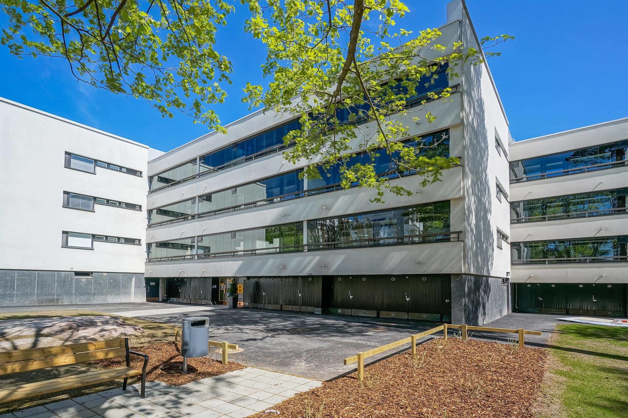 Forenom Serviced Apartments Espoo Tapiola Exterior photo